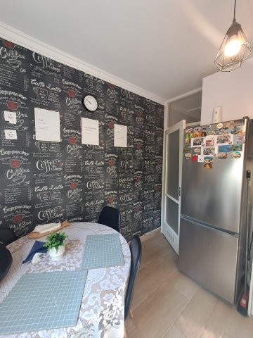 Eladó panellakás, Debrecenben 61.49 M Ft, 3 szobás