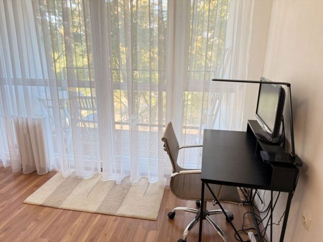 Eladó panellakás, Pécsett 34.9 M Ft, 1 szobás