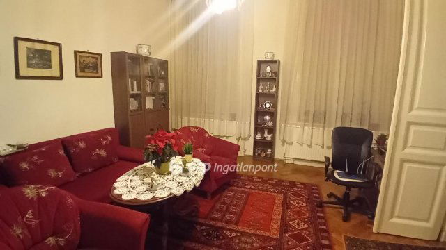 Eladó téglalakás, Budapesten, VI. kerületben 149.9 M Ft