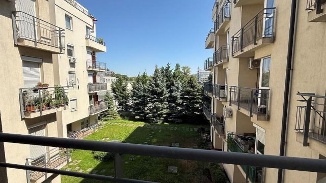 Eladó téglalakás, Budapesten, XI. kerületben, Kelenföldi úton