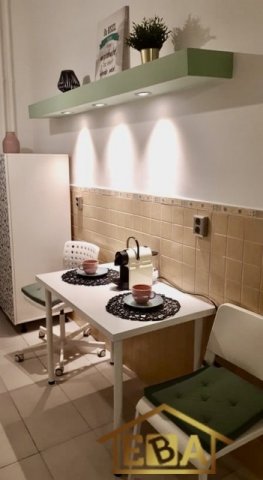 Kiadó téglalakás, albérlet, I. kerületben, Attila úton