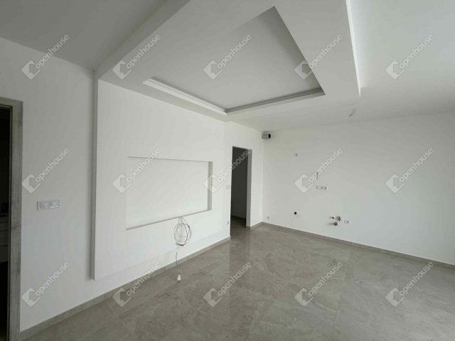 Eladó téglalakás, Győrött 69.691 M Ft, 3 szobás