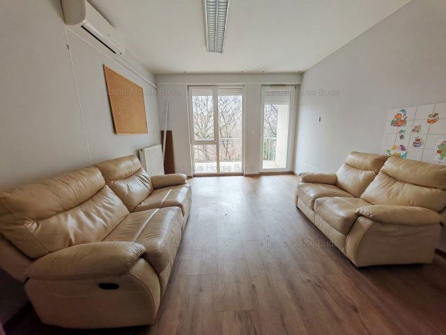 Eladó téglalakás, Budapesten, XI. kerületben 120 M Ft, 3 szobás