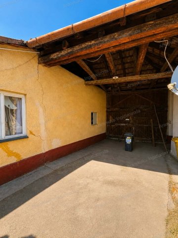 Eladó családi ház, Zsadányon 7.9 M Ft, 4 szobás