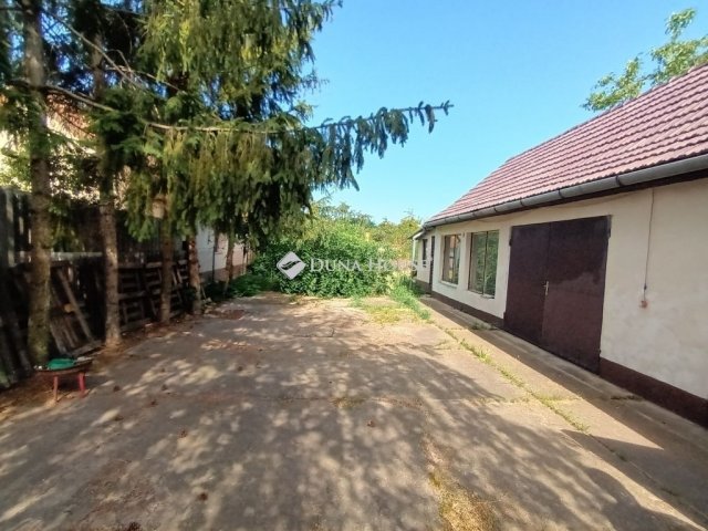 Eladó családi ház, Debrecenben 59.9 M Ft, 2 szobás