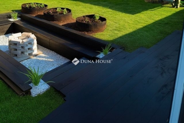 Eladó családi ház, Pilisen 81.9 M Ft, 3 szobás