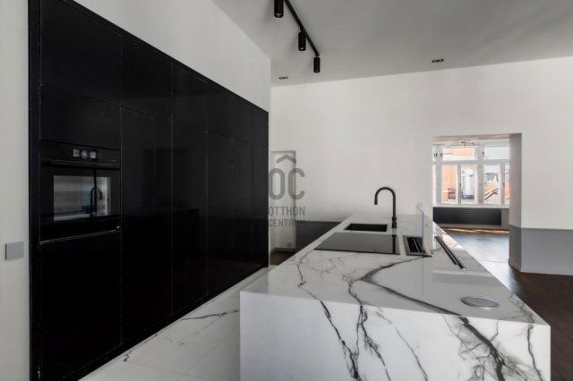 Eladó téglalakás, Budapesten, V. kerületben 770 M Ft, 5 szobás