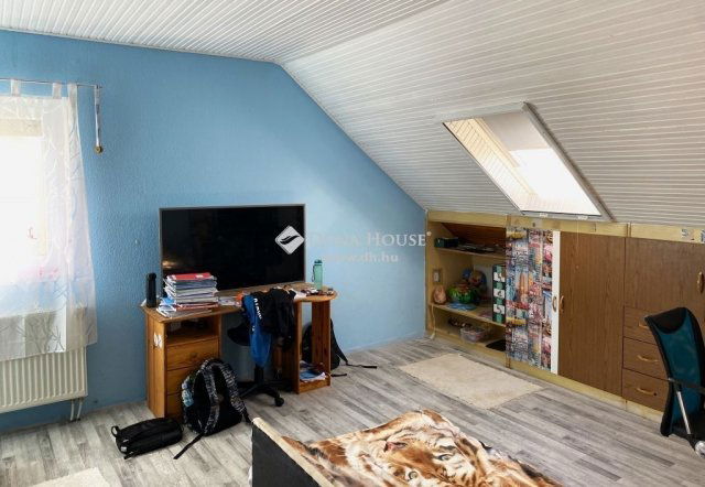 Eladó családi ház, Békéscsabán 52.9 M Ft, 4+2 szobás