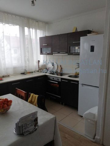 Eladó téglalakás, Nyíregyházán 62 M Ft, 2 szobás