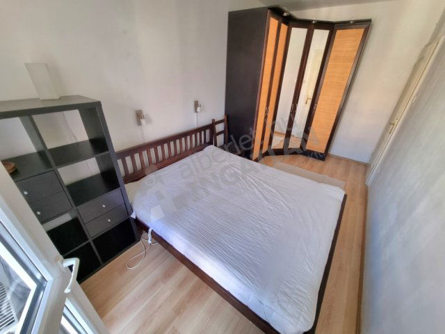 Kiadó téglalakás, albérlet, III. kerületben, Nánási úton