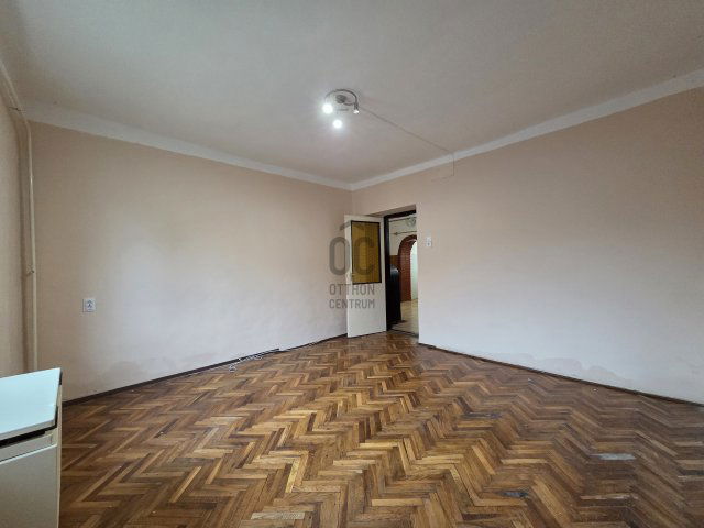 Eladó családi ház, Detken 38.2 M Ft, 4 szobás