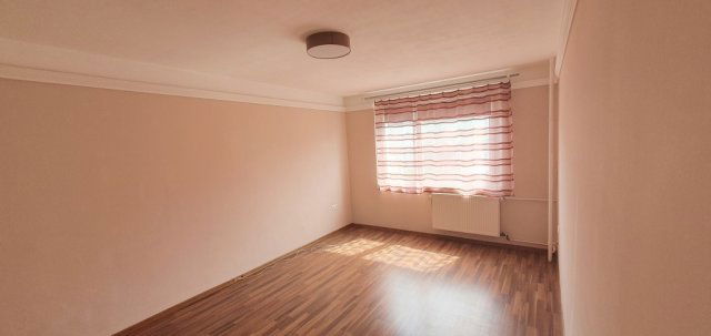 Kiadó panellakás, albérlet, Miskolcon 115 E Ft / hó, 2 szobás