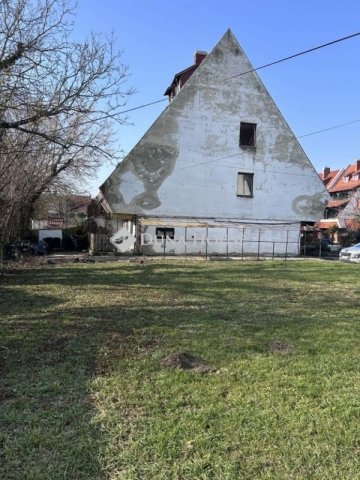 Eladó sorház, Harkányban 31.9 M Ft, 9 szobás
