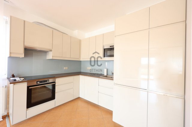 Eladó téglalakás, Budapesten, X. kerületben 165 M Ft, 4 szobás