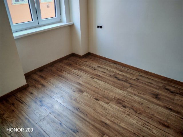 Kiadó téglalakás, albérlet, VIII. kerületben, Bródy Sándor utcában