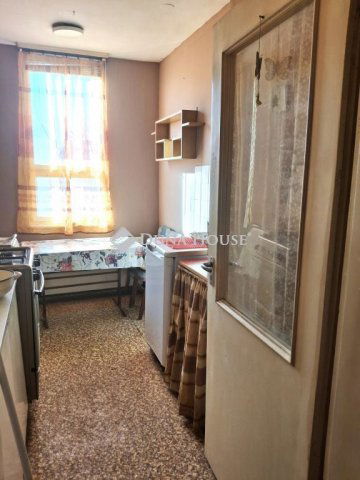 Kiadó panellakás, albérlet, Gyöngyösön 100 E Ft / hó