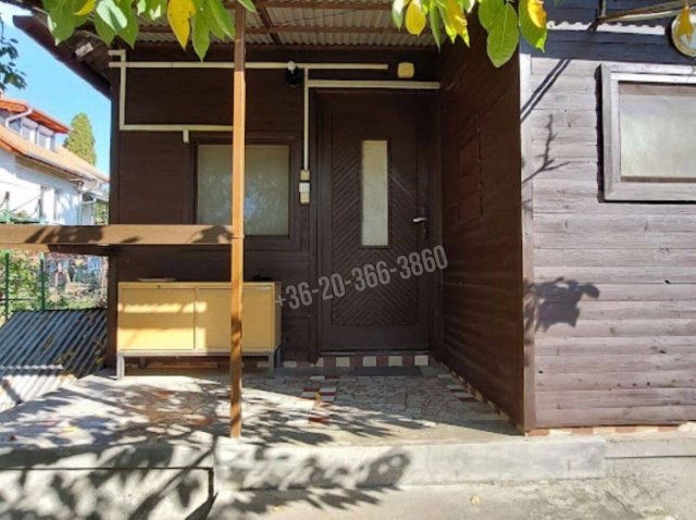 Eladó nyaraló, Budakeszin 31.9 M Ft, 1 szobás