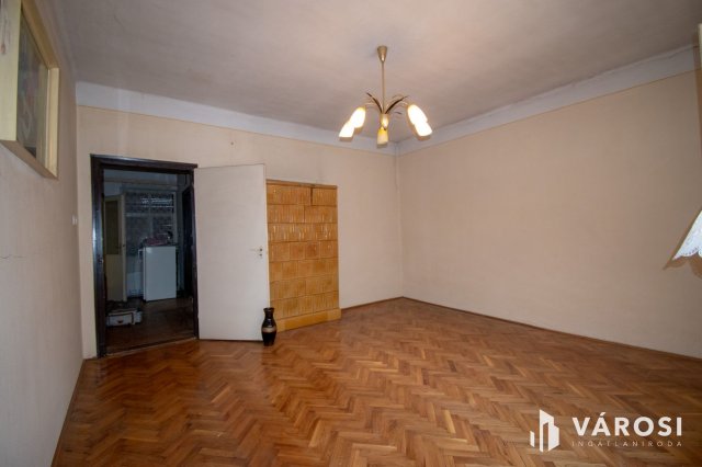 Eladó családi ház, Győrött 55.9 M Ft, 3 szobás