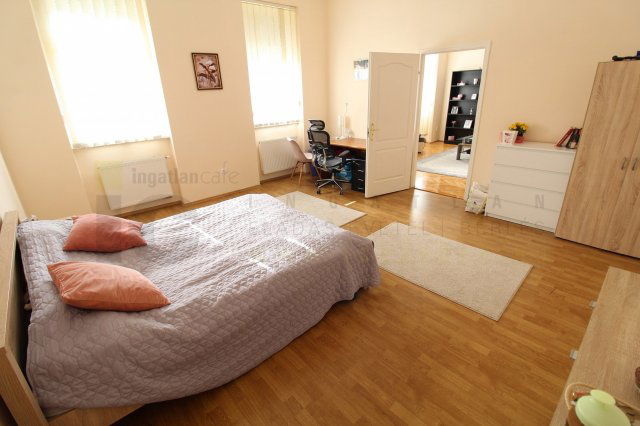 Eladó téglalakás, Szegeden, Bólyai János utcában 98.9 M Ft