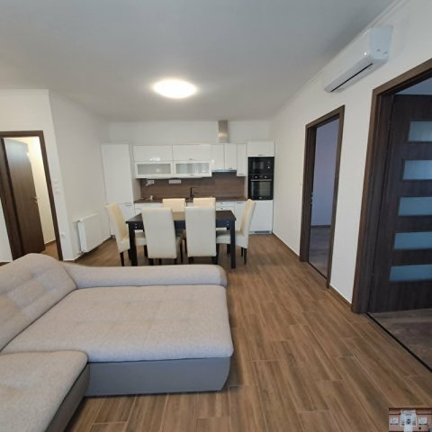 Kiadó sorház, albérlet, Monoron 290 E Ft / hó, 1+3 szobás
