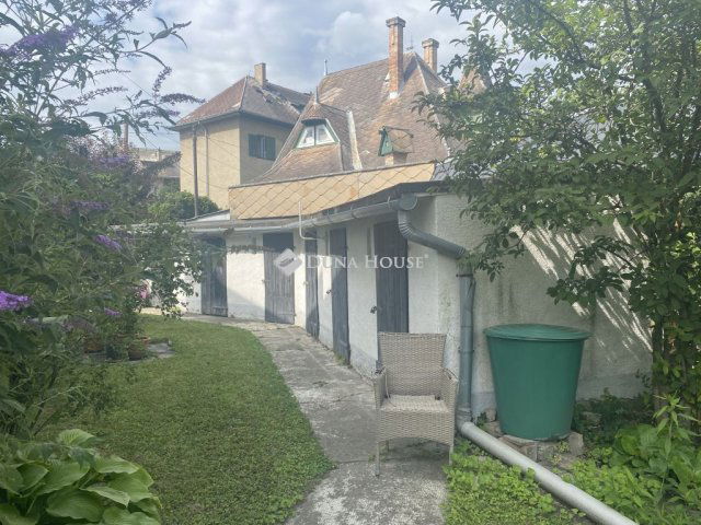 Eladó téglalakás, Győrött, Klapka utcában 42 M Ft, 1 szobás