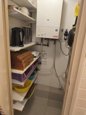 Eladó téglalakás, Pécsett 32.5 M Ft, 1 szobás