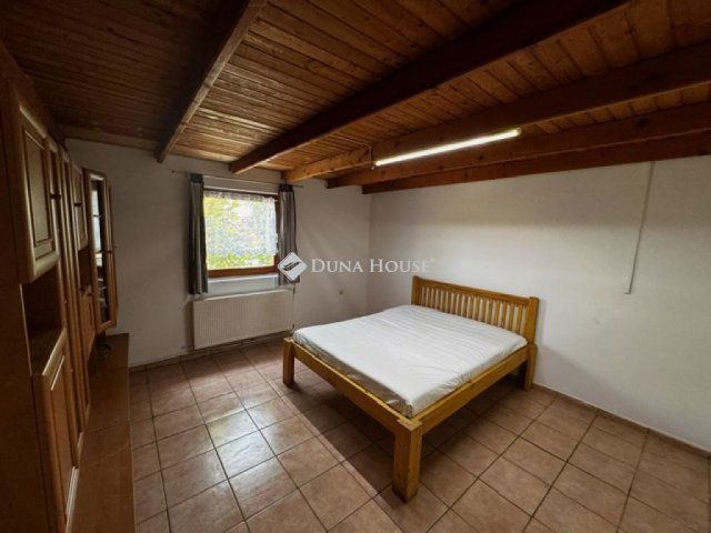 Eladó családi ház, Enyingen 38.5 M Ft, 3 szobás