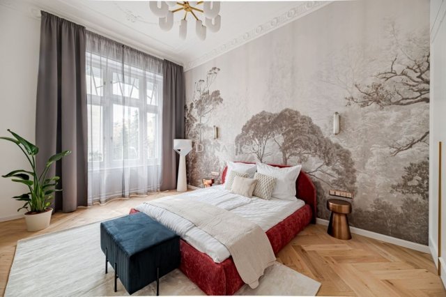 Eladó téglalakás, Budapesten, V. kerületben 350 M Ft, 4 szobás