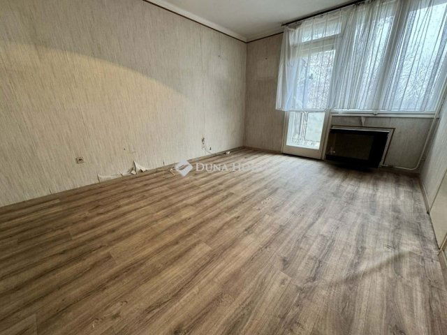 Eladó téglalakás, Kecskeméten 34.9 M Ft, 1 szobás