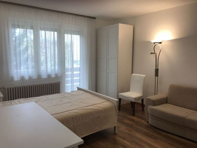 Kiadó téglalakás, albérlet, Debrecenben 280 E Ft / hó, 3 szobás