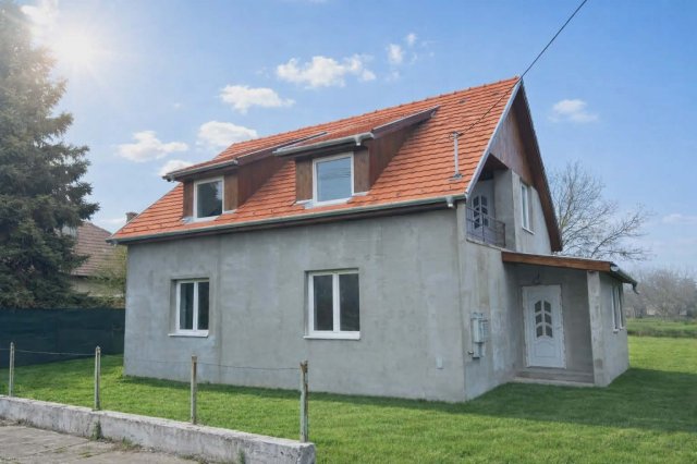 Eladó családi ház, Majosházán 85 M Ft, 6 szobás