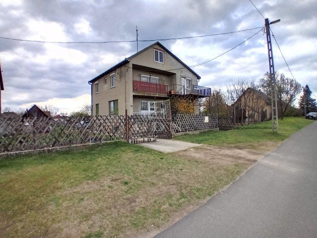 Eladó családi ház, Érsekcsanádon 41.5 M Ft, 5 szobás