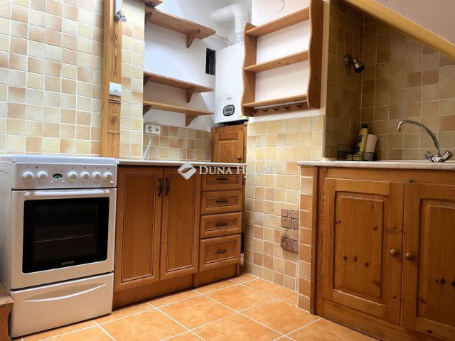 Eladó téglalakás, Kecskeméten 49.9 M Ft, 3 szobás