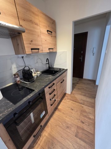 Kiadó panellakás, albérlet, Miskolcon 160 E Ft / hó, 1+1 szobás