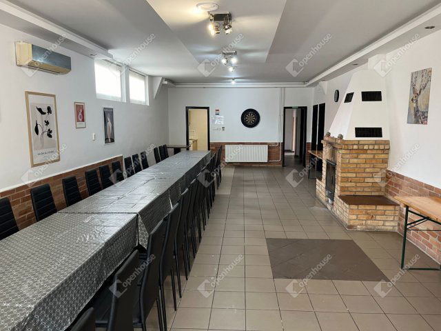 Eladó üzlethelyiség, Balmazújvárosban 40 M Ft