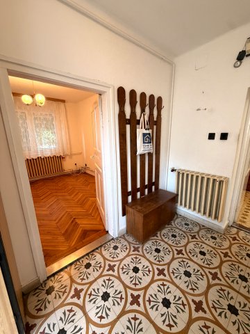 Eladó családi ház, Győrött 85 M Ft, 5 szobás