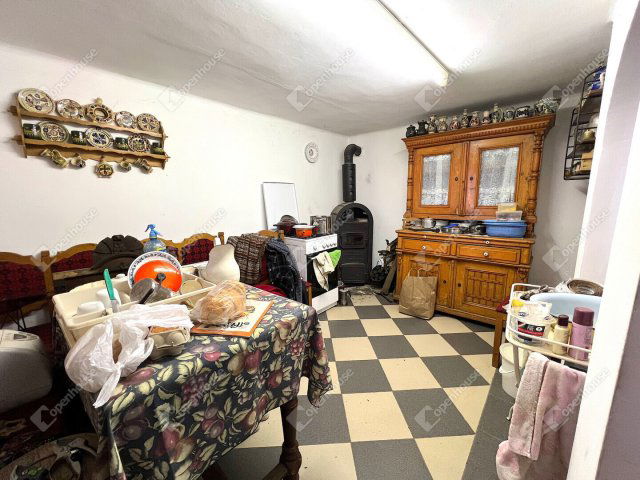 Eladó nyaraló, Monoron 22 M Ft, 1 szobás / költözzbe.hu