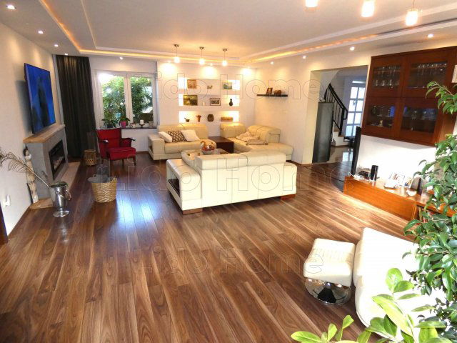 Eladó családi ház, Siófokon 290 M Ft, 7 szobás