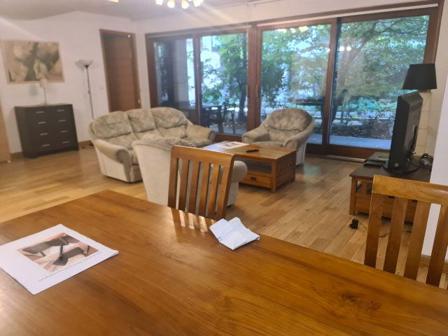 Kiadó téglalakás, albérlet, VI. kerületben, Andrássy úton