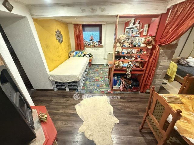 Eladó családi ház, Tiszakécskén 38.9 M Ft, 1 szobás