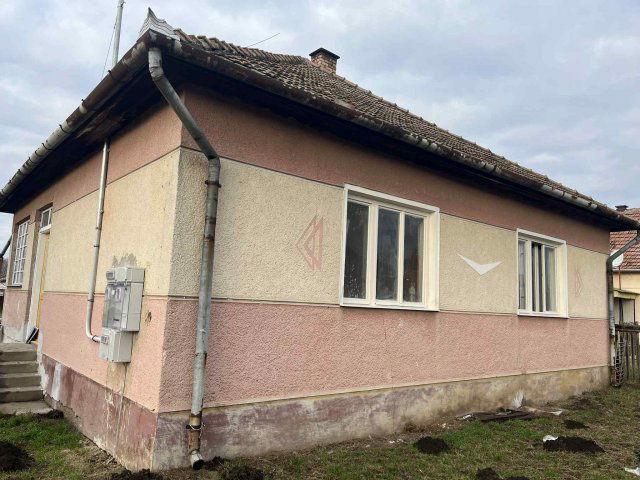 Eladó családi ház, Nagyhegyesen 36.5 M Ft, 2 szobás