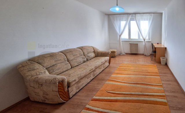 Kiadó panellakás, albérlet, Szegeden, Vedres utcában, 1+1 szobás