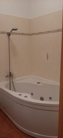 Kiadó téglalakás, albérlet, XIII. kerületben, Kerekes utcában