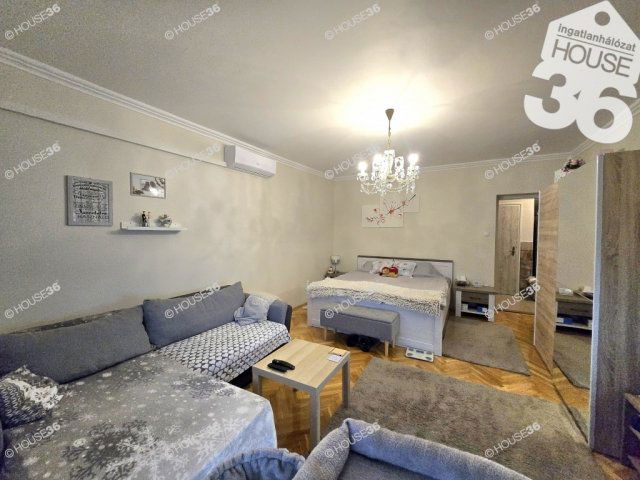 Eladó téglalakás, Kecskeméten 54 M Ft, 2 szobás