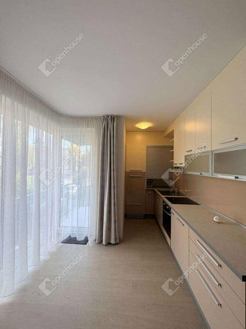 Kiadó téglalakás, albérlet, Győrött 180 E Ft / hó, 1 szobás