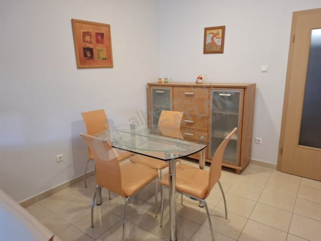 Kiadó téglalakás, albérlet, VIII. kerületben, Jázmin utcában