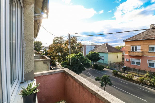 Eladó téglalakás, XX. kerületben, Kossuth Lajos utcában