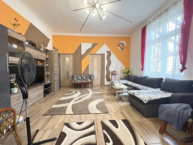 Eladó téglalakás, Budapesten, XXI. kerületben 89.9 M Ft