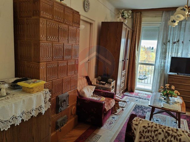 Eladó téglalakás, Kapuváron 37.9 M Ft, 2 szobás