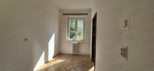 Eladó téglalakás, Győrött 44.9 M Ft, 2 szobás